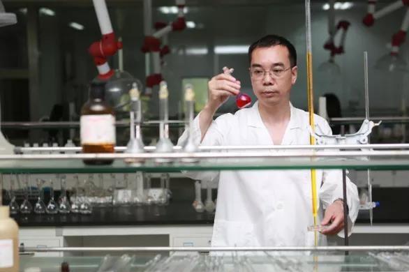 ΰ�¹���(victor1946)�ٷ���վ-Officials Website