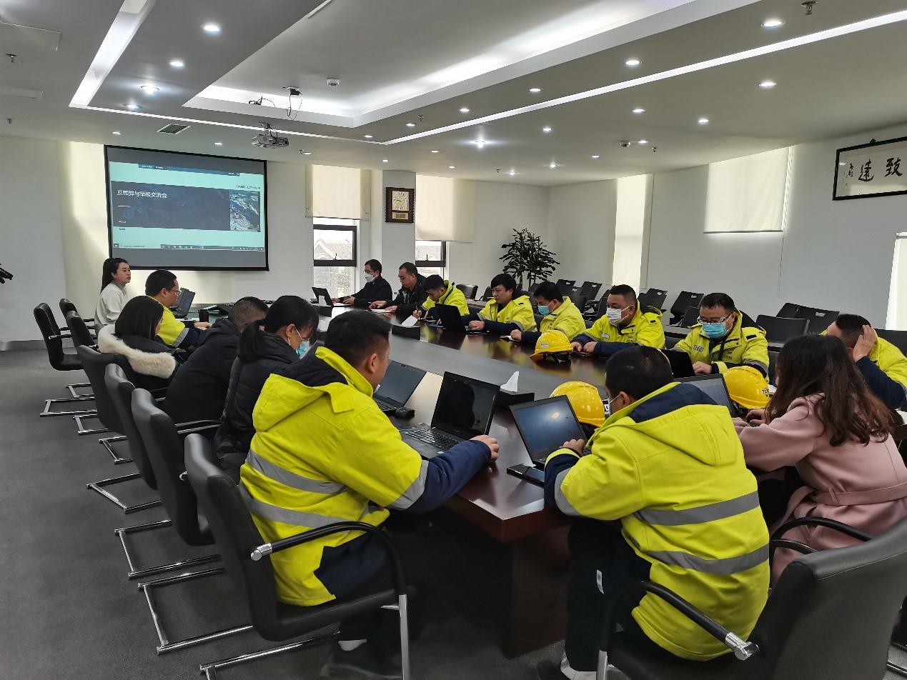 ΰ�¹���(victor1946)�ٷ���վ-Officials Website