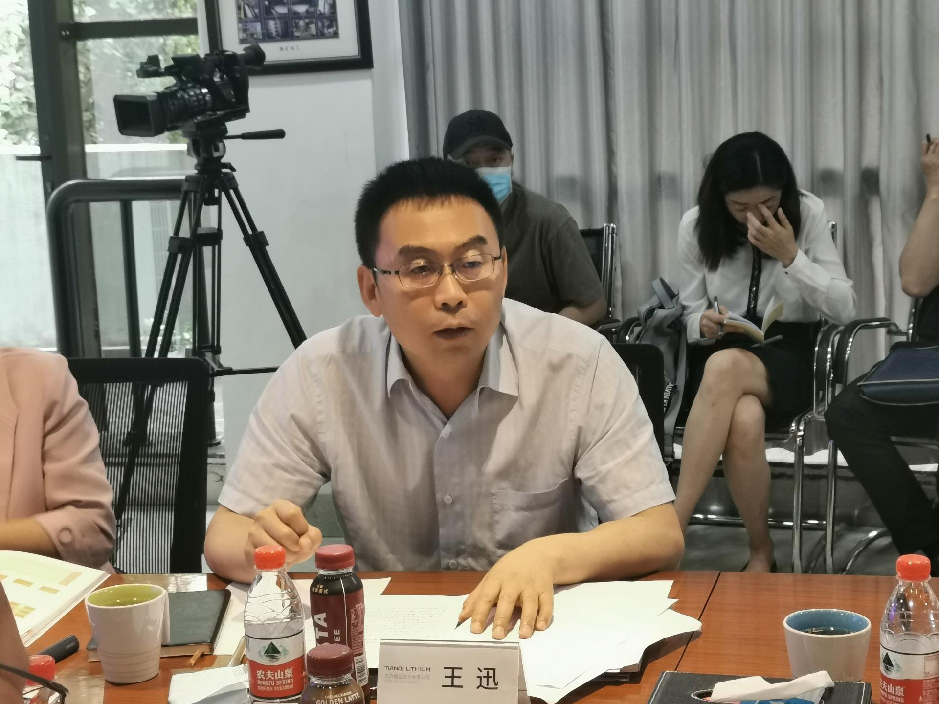 ΰ�¹���(victor1946)�ٷ���վ-Officials Website