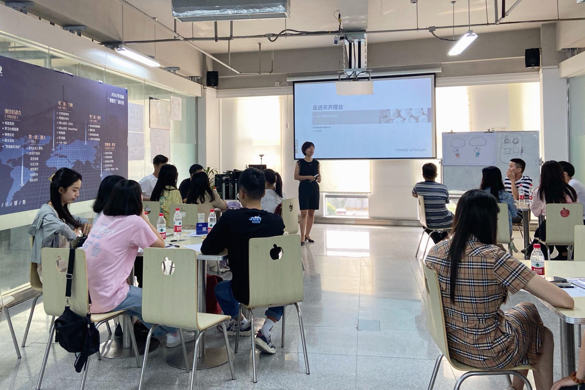 ΰ�¹���(victor1946)�ٷ���վ-Officials Website