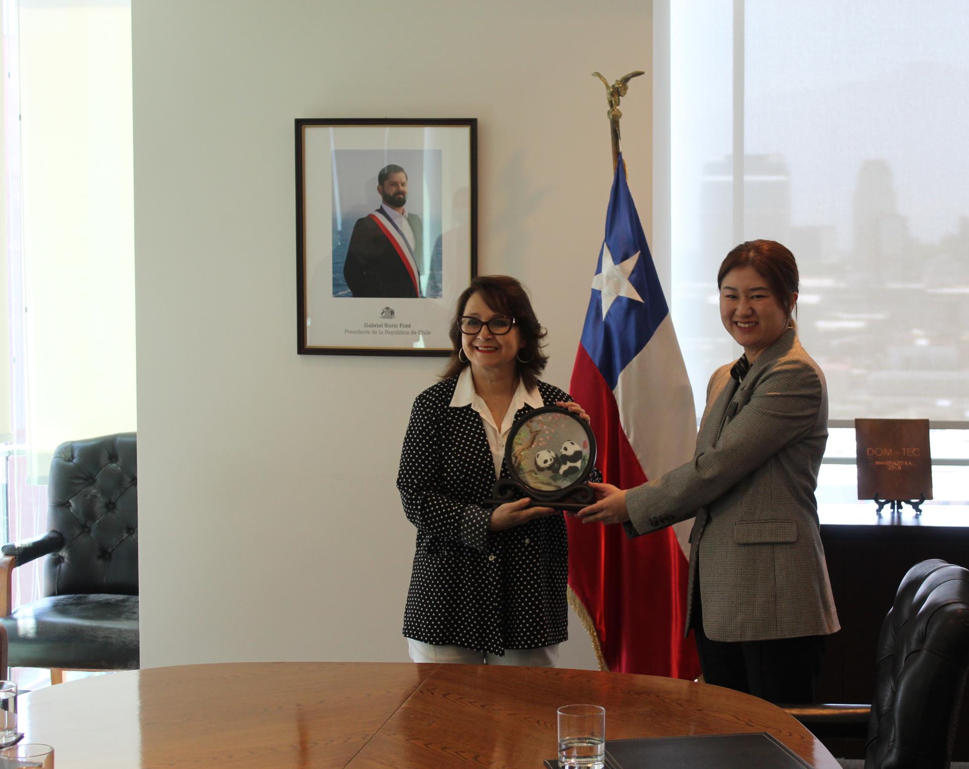 ΰ�¹���(victor1946)�ٷ���վ-Officials Website