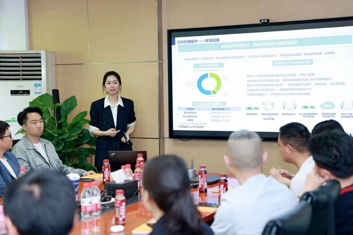 ΰ�¹���(victor1946)�ٷ���վ-Officials Website