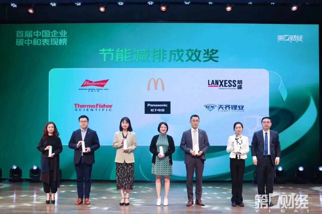 ΰ�¹���(victor1946)�ٷ���վ-Officials Website