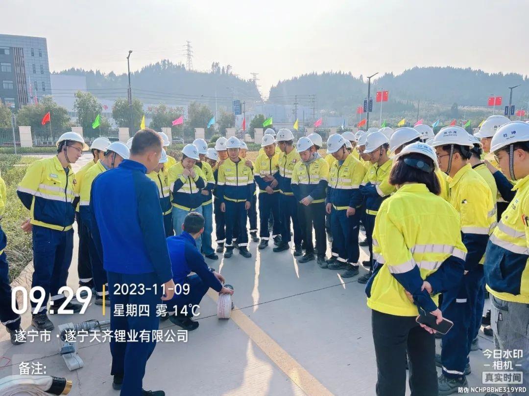 ΰ�¹���(victor1946)�ٷ���վ-Officials Website