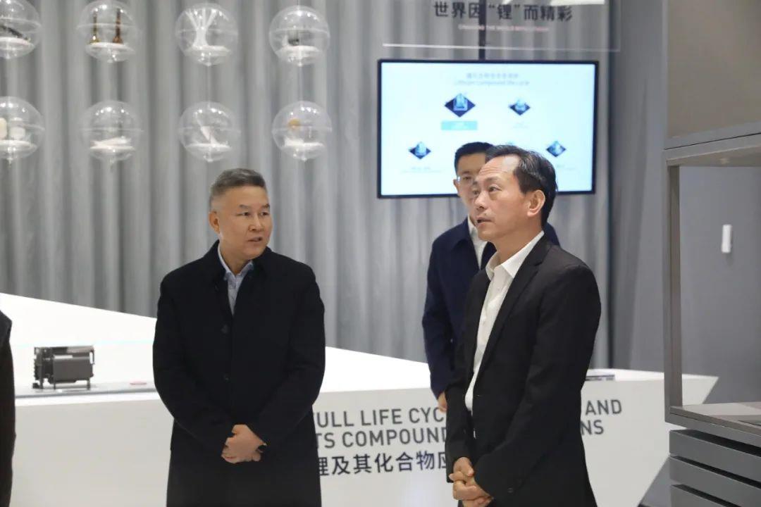 ΰ�¹���(victor1946)�ٷ���վ-Officials Website