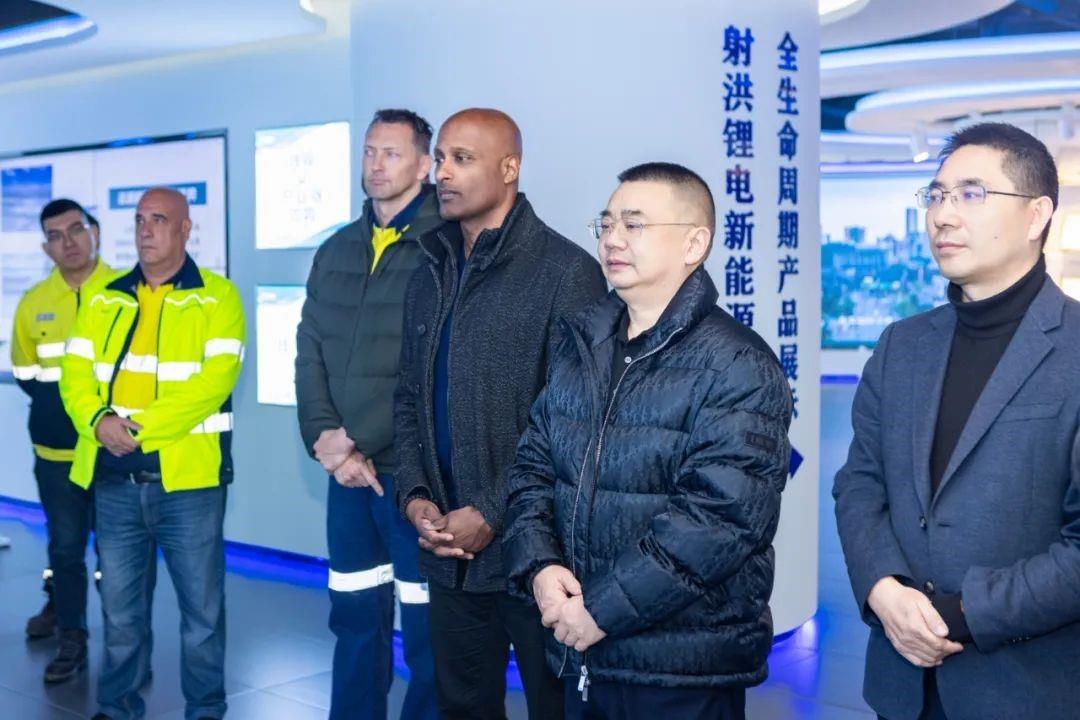 ΰ�¹���(victor1946)�ٷ���վ-Officials Website