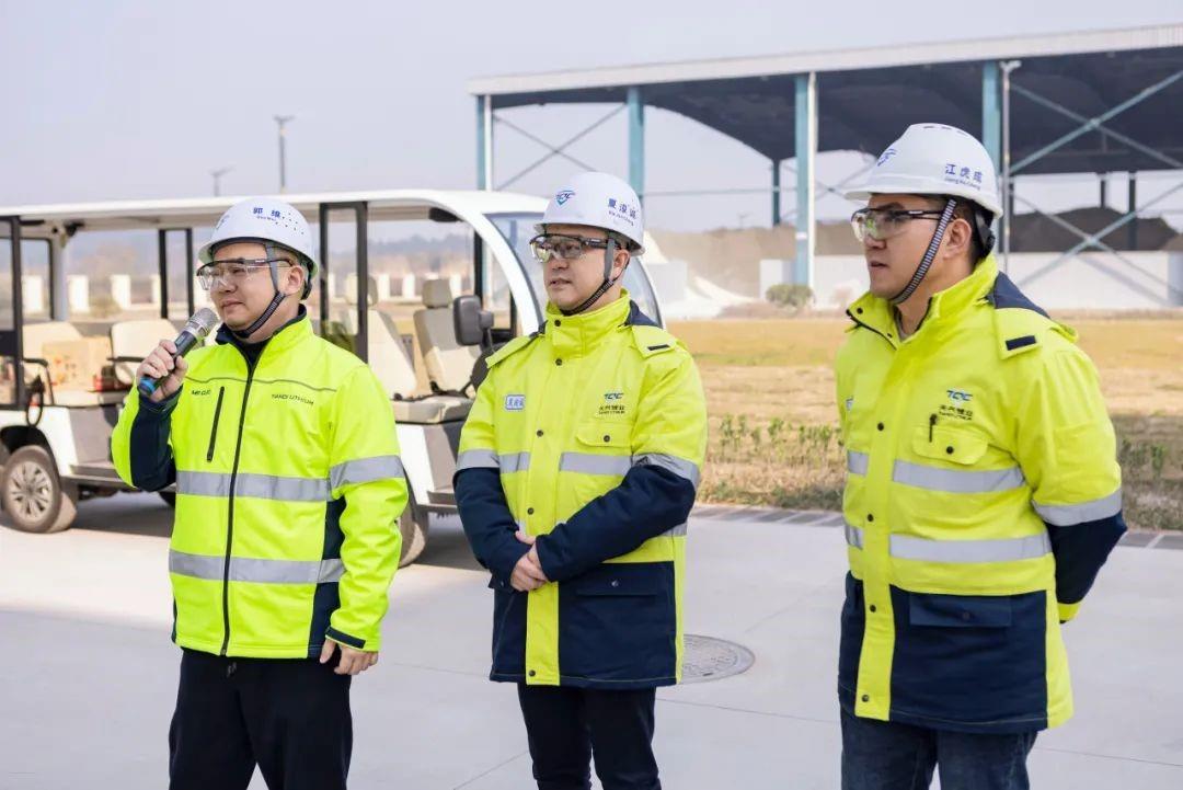 ΰ�¹���(victor1946)�ٷ���վ-Officials Website