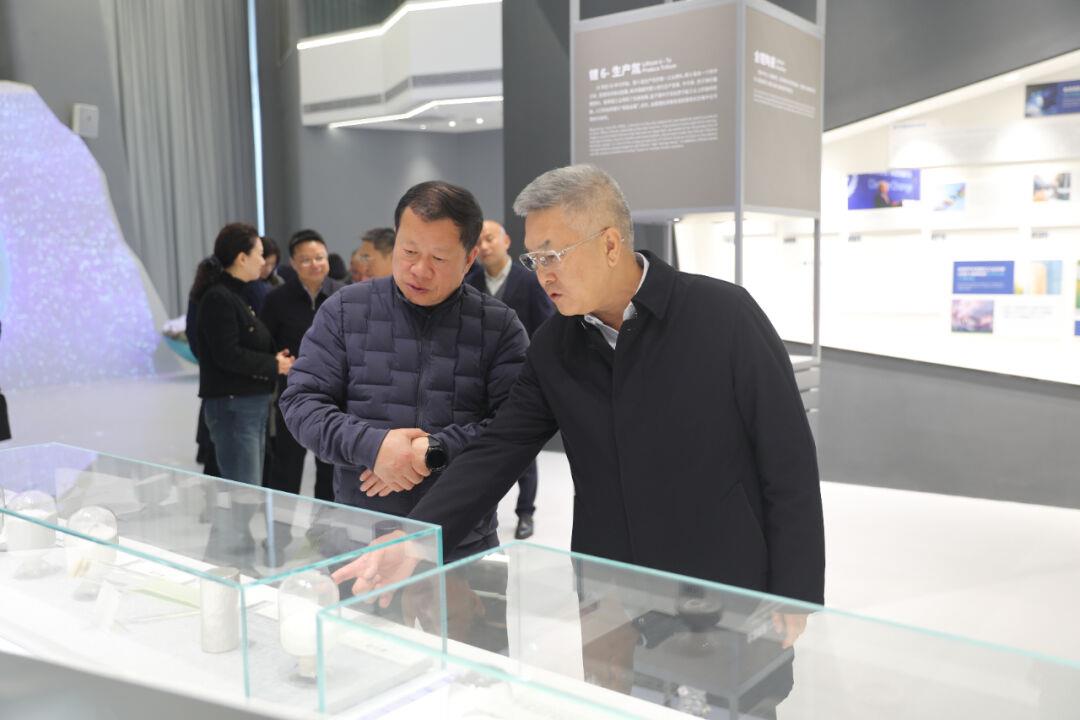 ΰ�¹���(victor1946)�ٷ���վ-Officials Website