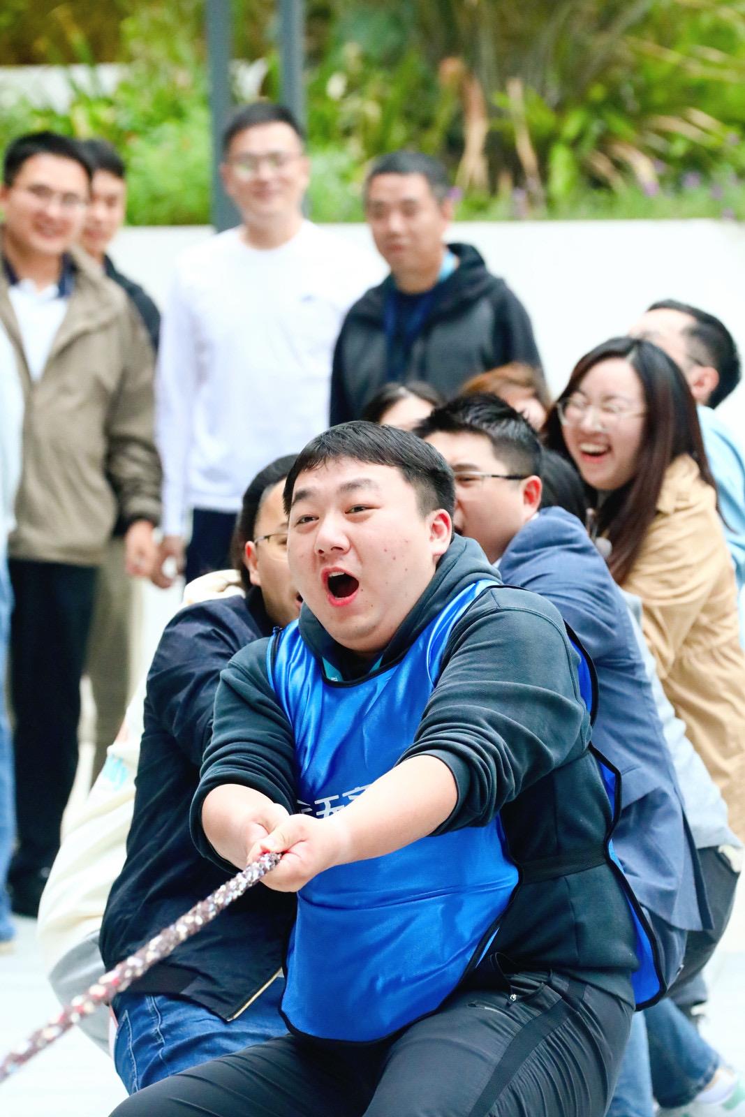 ΰ�¹���(victor1946)�ٷ���վ-Officials Website