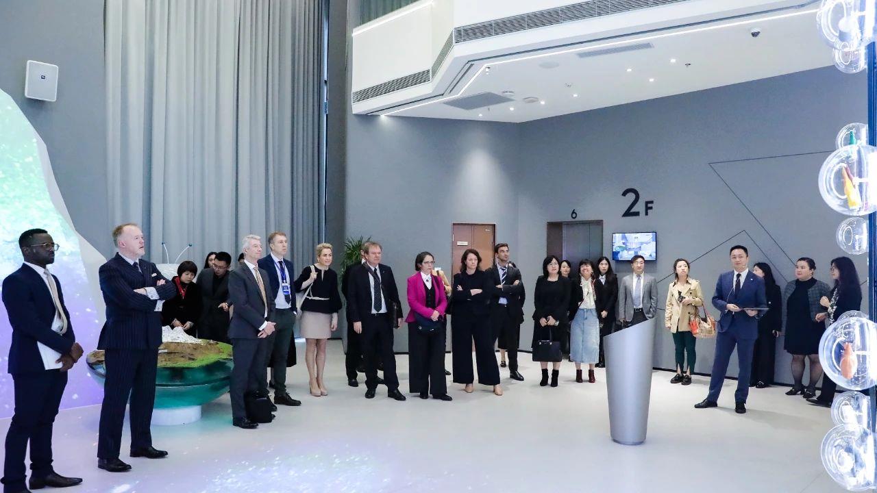 ΰ�¹���(victor1946)�ٷ���վ-Officials Website