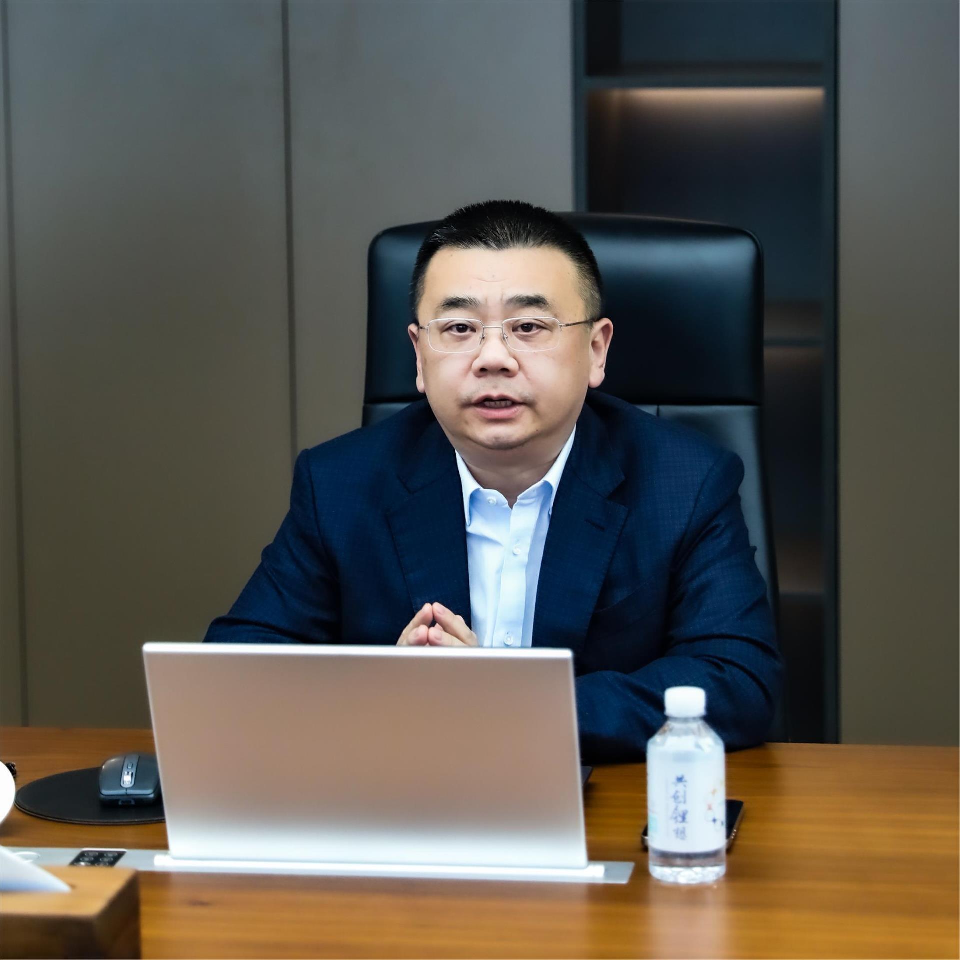 ΰ�¹���(victor1946)�ٷ���վ-Officials Website