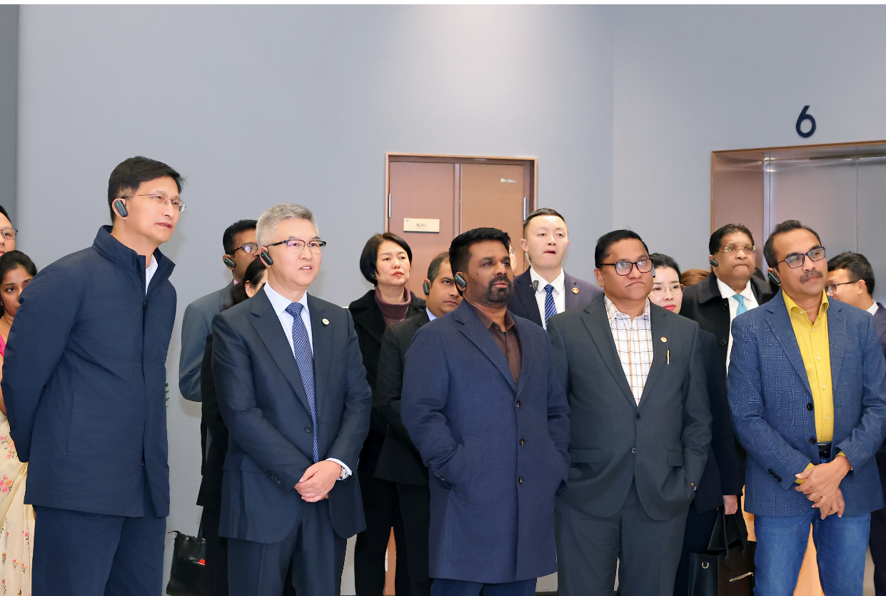 ΰ�¹���(victor1946)�ٷ���վ-Officials Website