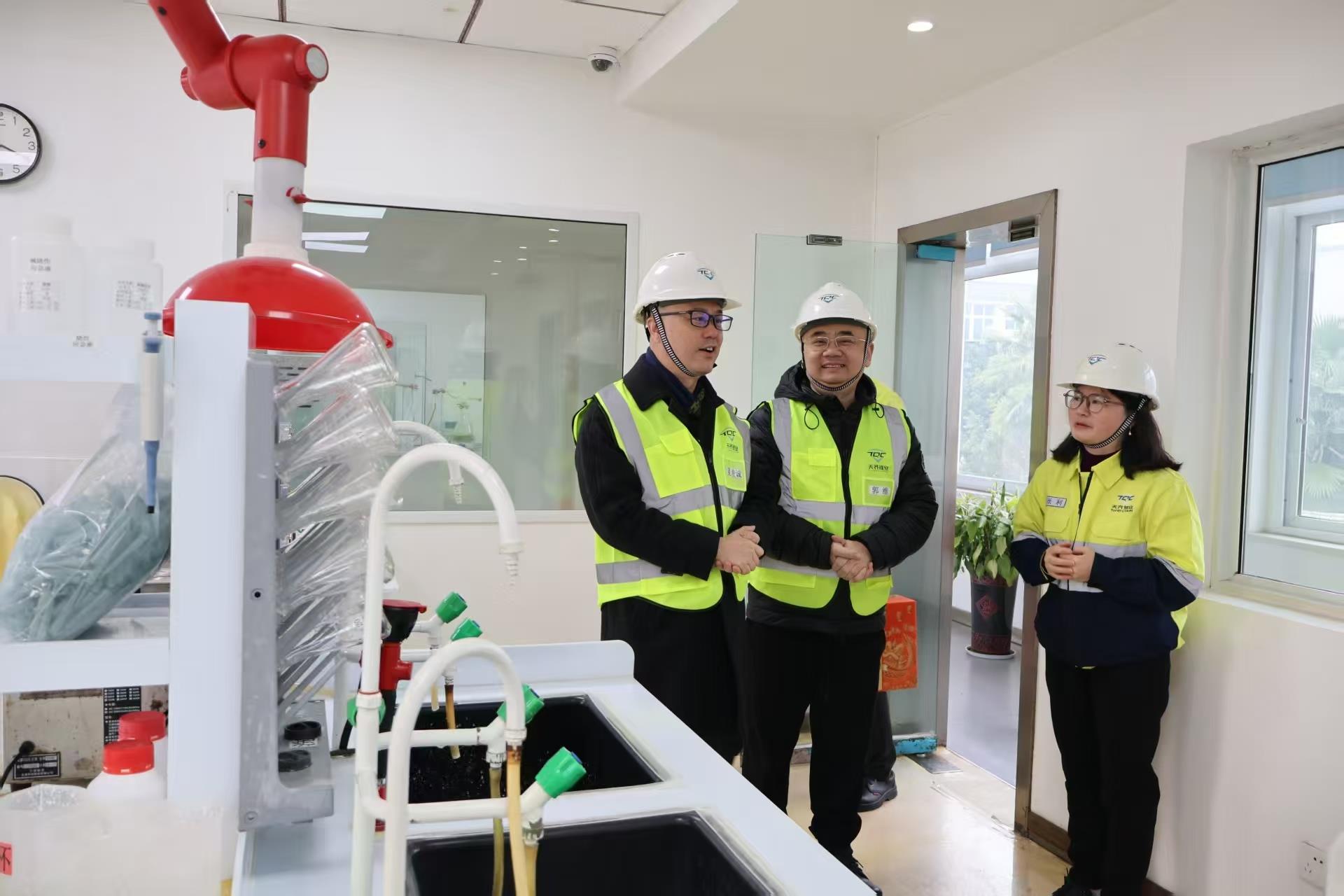 ΰ�¹���(victor1946)�ٷ���վ-Officials Website