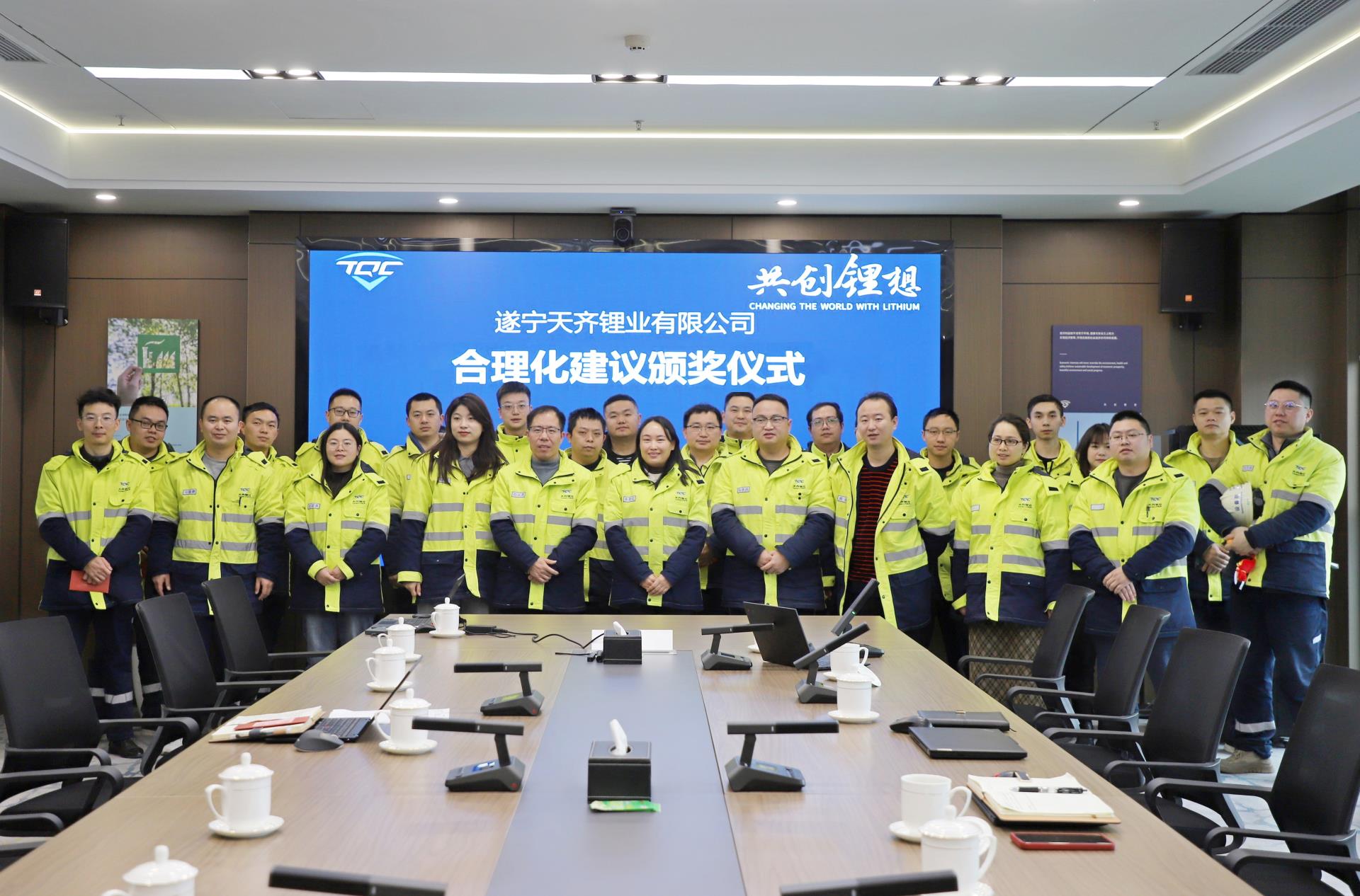 ΰ�¹���(victor1946)�ٷ���վ-Officials Website