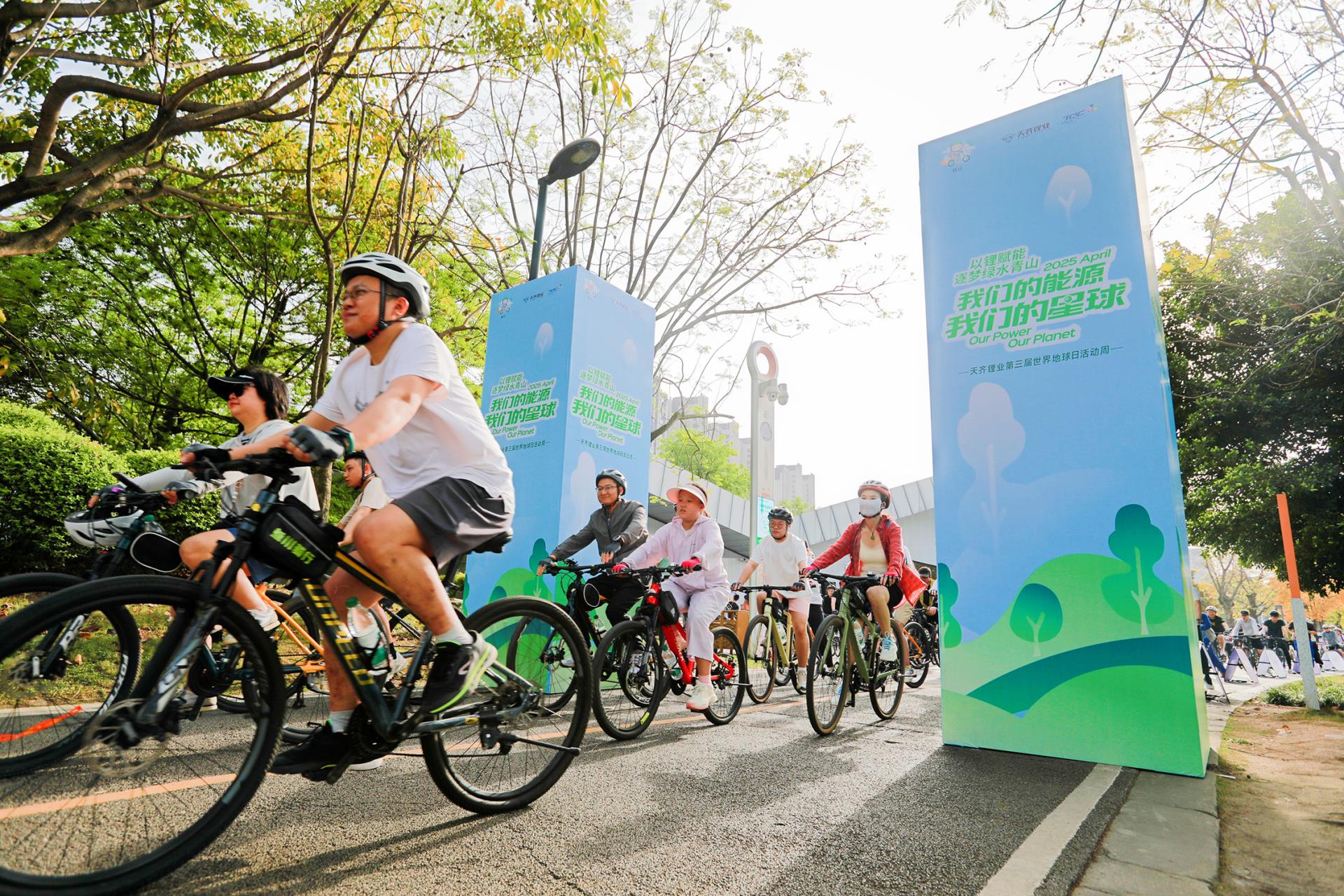 ΰ�¹���(victor1946)�ٷ���վ-Officials Website