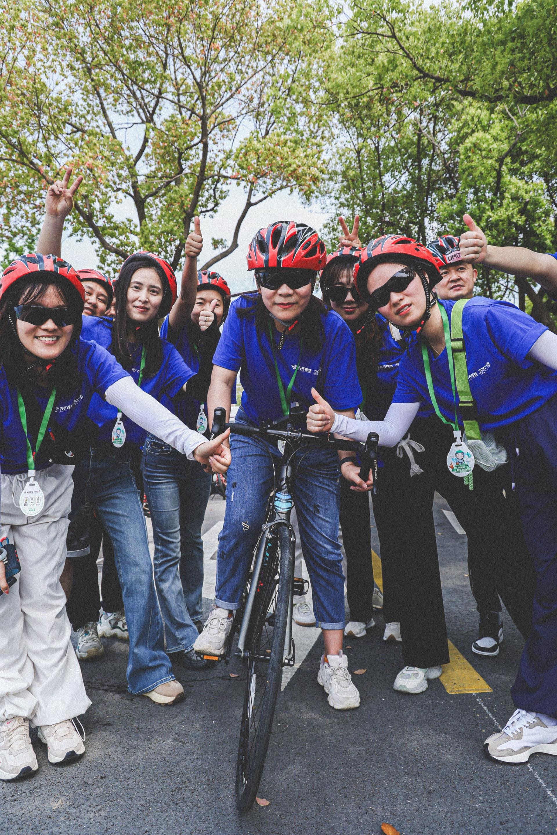 ΰ�¹���(victor1946)�ٷ���վ-Officials Website