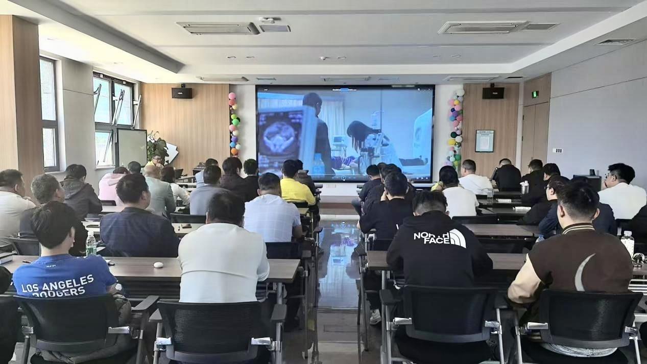 ΰ�¹���(victor1946)�ٷ���վ-Officials Website