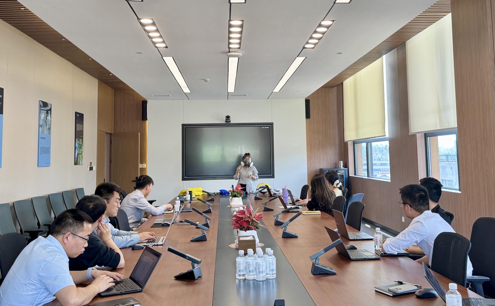 ΰ�¹���(victor1946)�ٷ���վ-Officials Website