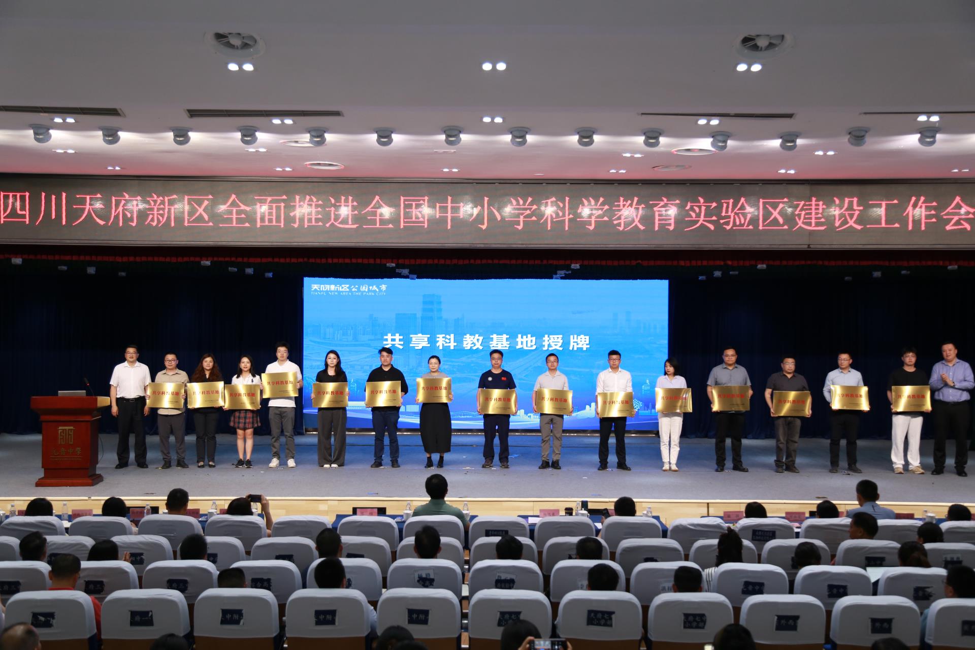 ΰ�¹���(victor1946)�ٷ���վ-Officials Website