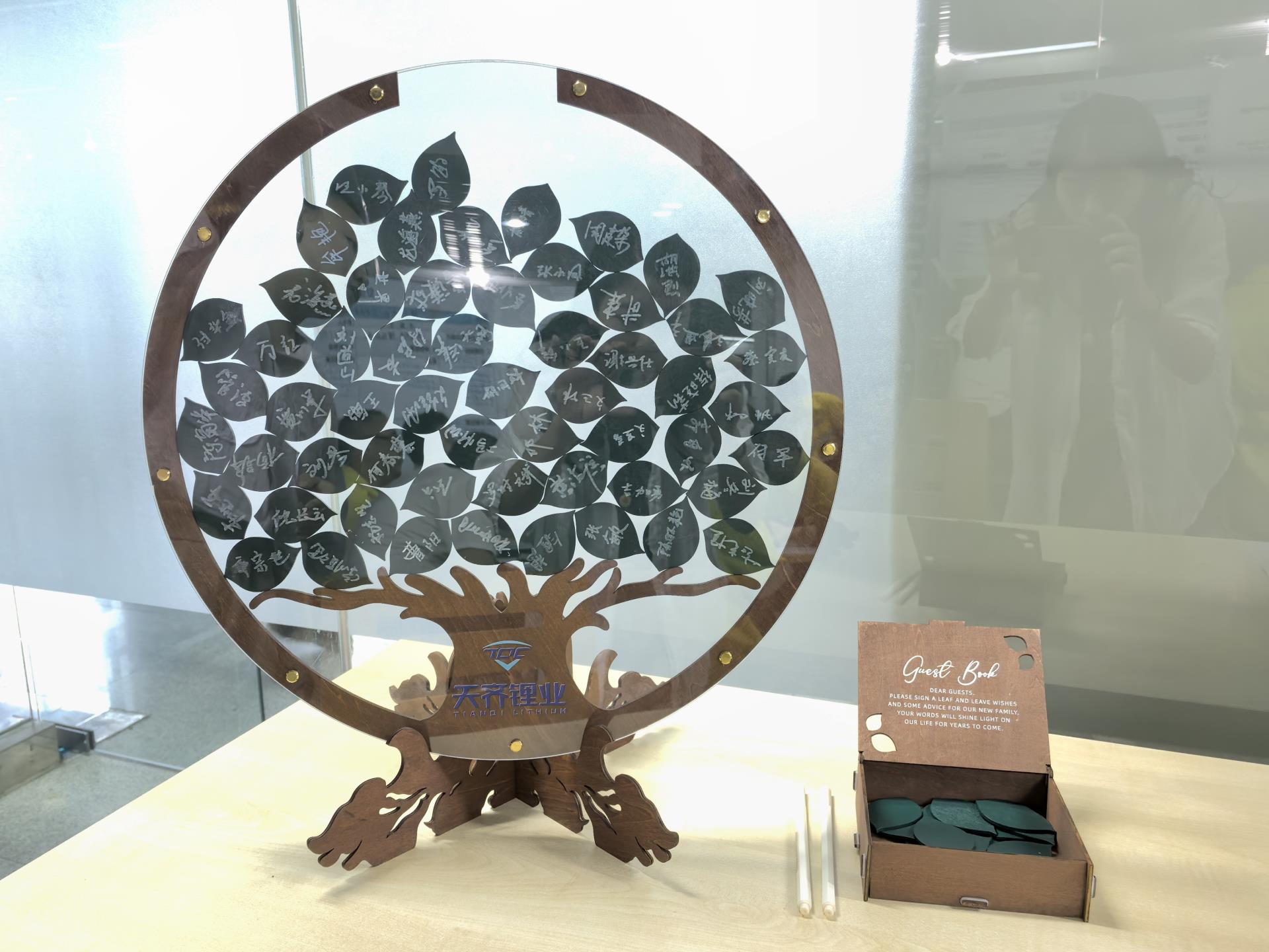 ΰµÂ¹ú¼Ê(victor1946)¹Ù·½ÍøÕ¾-Officials Website