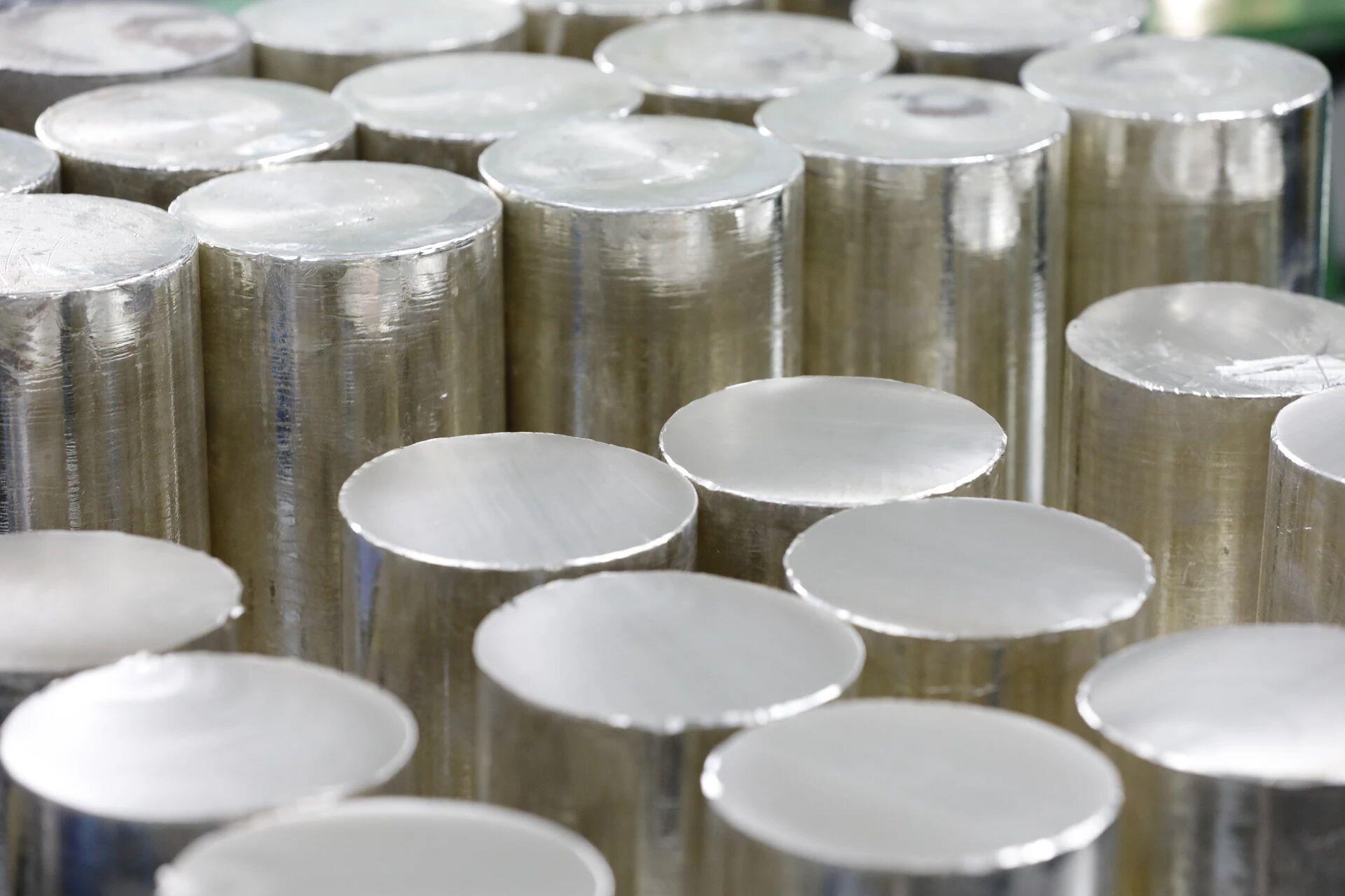 ΰ�¹���(victor1946)�ٷ���վ-Officials Website