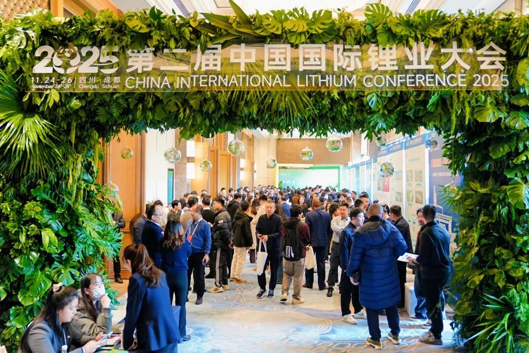 ΰ�¹���(victor1946)�ٷ���վ-Officials Website