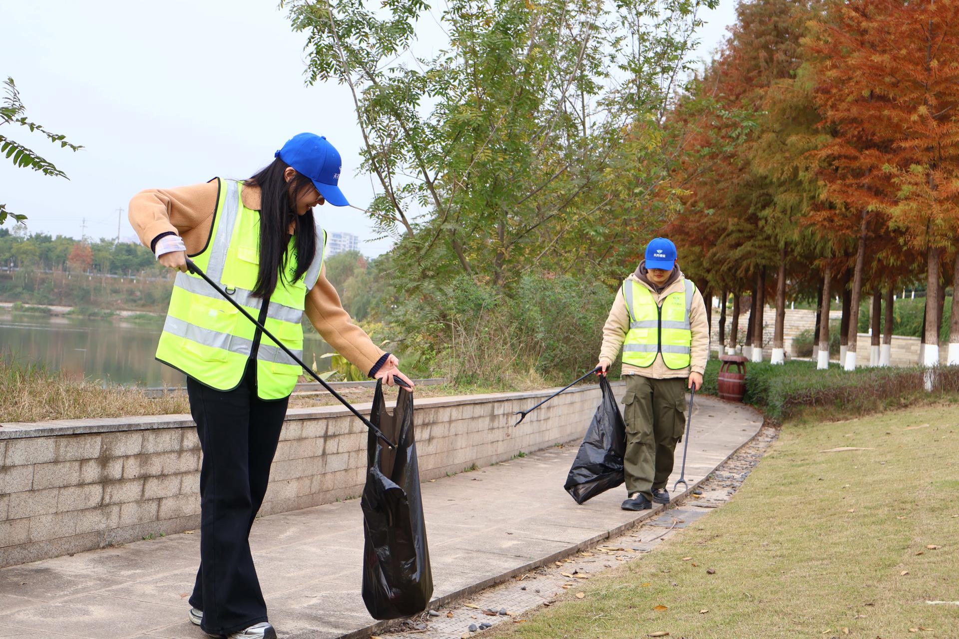 ΰ�¹���(victor1946)�ٷ���վ-Officials Website