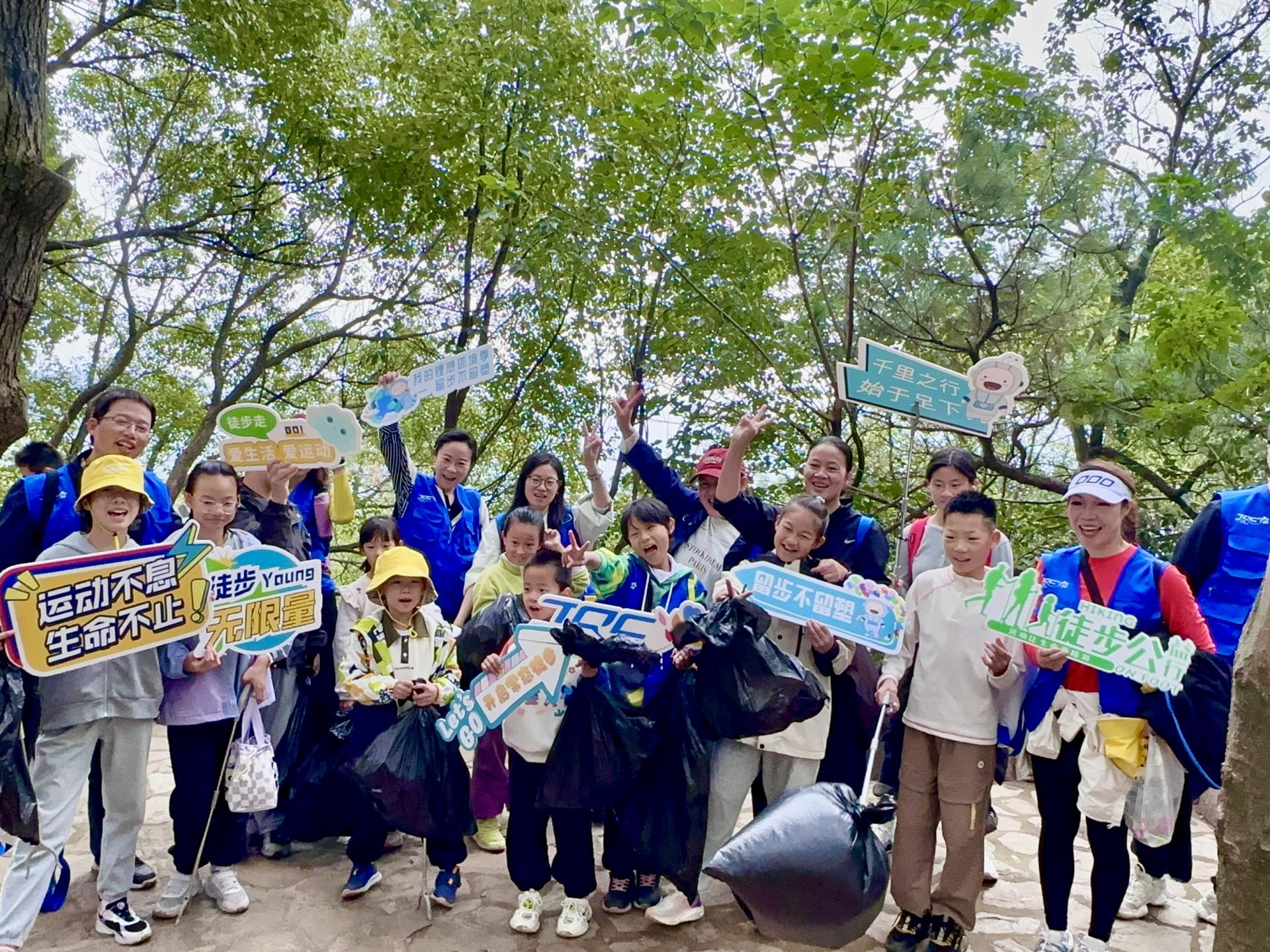 ΰ�¹���(victor1946)�ٷ���վ-Officials Website