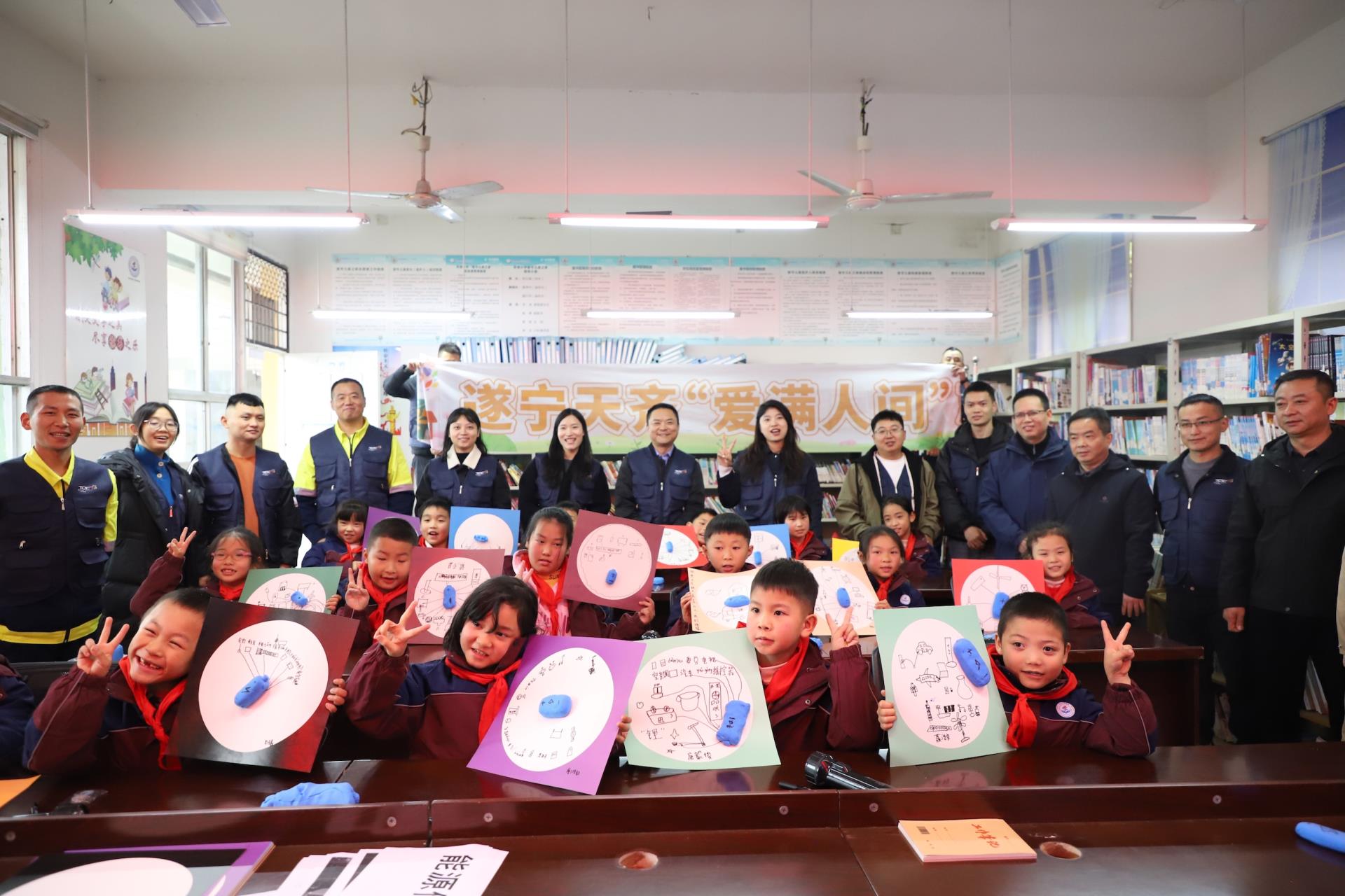 ΰ�¹���(victor1946)�ٷ���վ-Officials Website