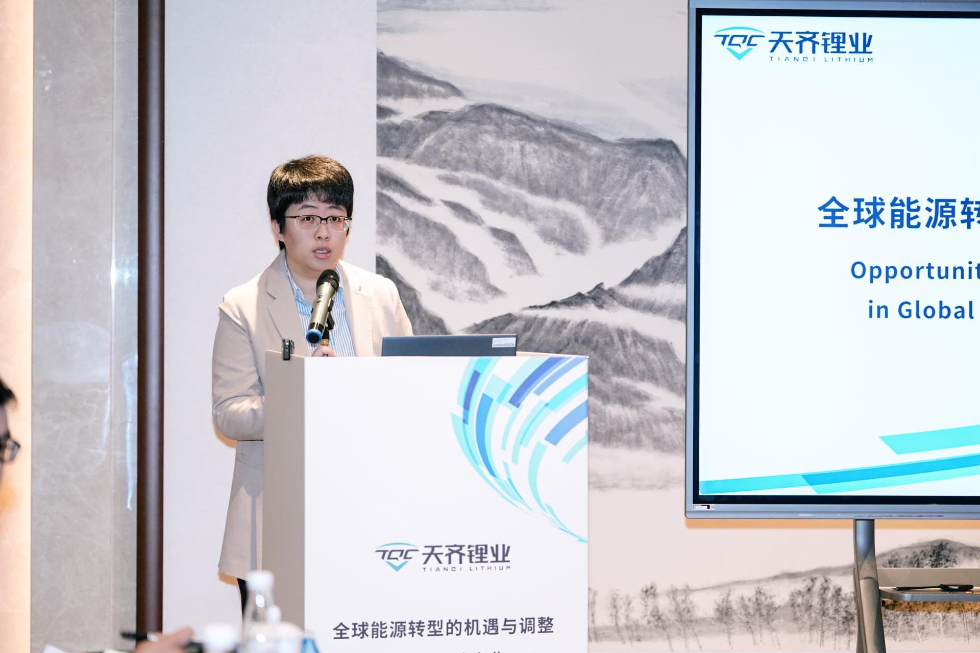 ΰ�¹���(victor1946)�ٷ���վ-Officials Website